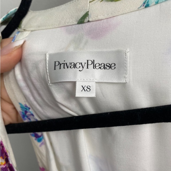 Summer floral dress with shoulder cut outs size XS! - Picture 4 of 4